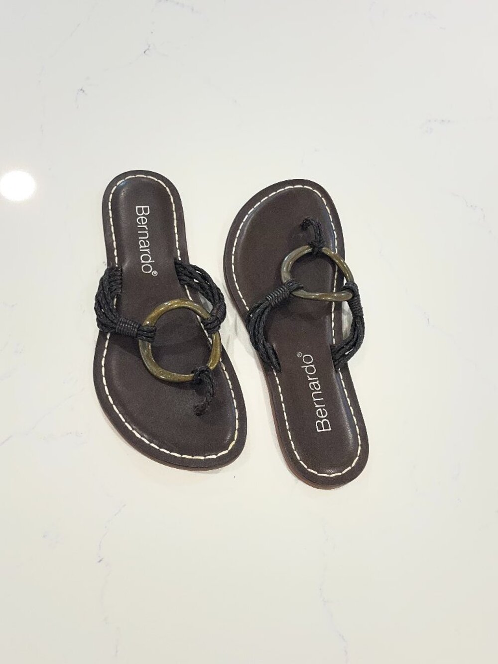 Bernardo Women's Brown Thong Sandals Size 8